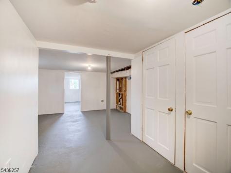 8 Pine Street West Orange NJ 07052