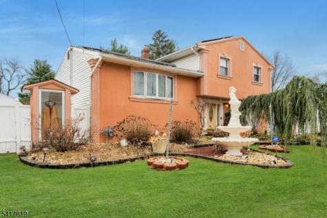 8 Monaghan Road Edison NJ 08817