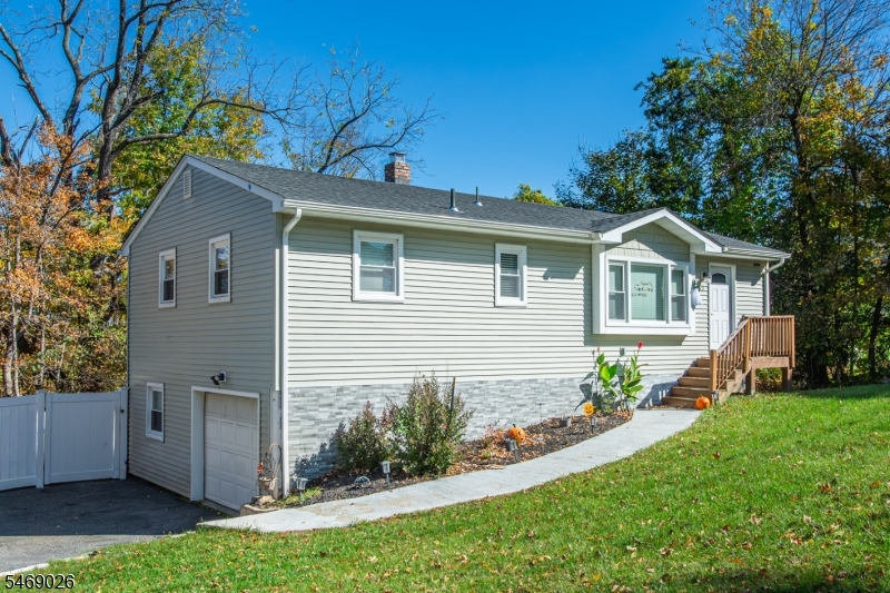 3 Gardenia Road Vernon NJ 07418