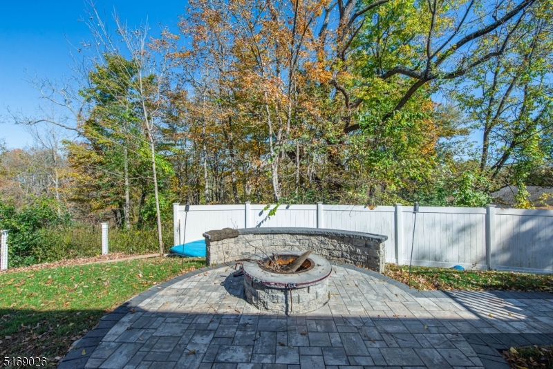 3 Gardenia Road Vernon NJ 07418