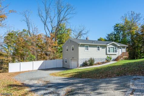 3 Gardenia Road Vernon NJ 07418
