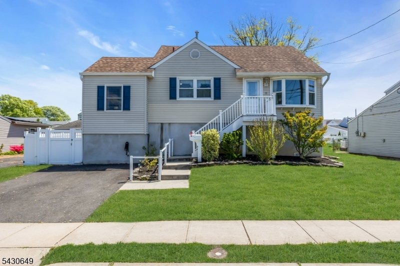 10 Haug Street Union Beach NJ 07735