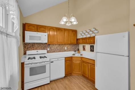 10 Haug Street Union Beach NJ 07735
