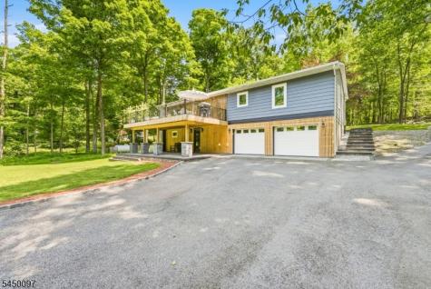 142 Gunn Road Frankford NJ 07826