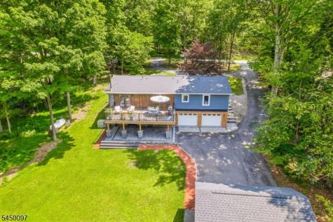 142 Gunn Road Frankford NJ 07826