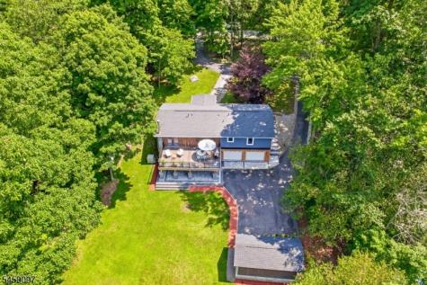142 Gunn Road Frankford NJ 07826