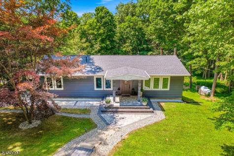 142 Gunn Road Frankford NJ 07826