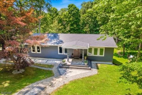142 Gunn Road Frankford NJ 07826