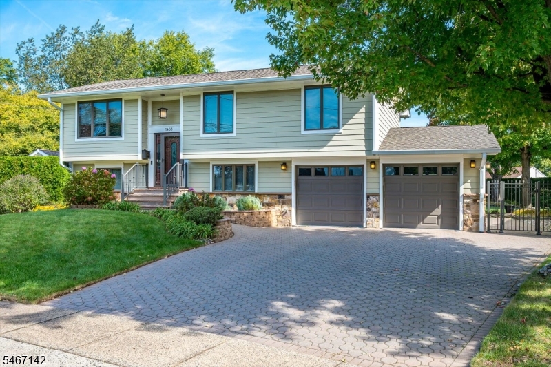 1453 Tooz Place South Plainfield NJ 07080
