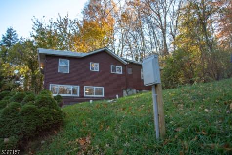 18 Decker Pond Road Vernon NJ 07461
