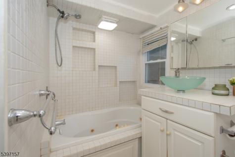 18 Decker Pond Road Vernon NJ 07461