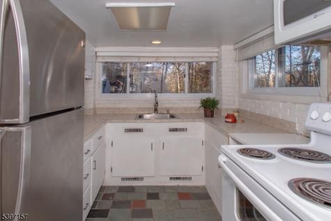 18 Decker Pond Road Vernon NJ 07461