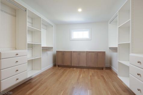 2274 Lyde Place Scotch Plains NJ 07076