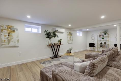 2274 Lyde Place Scotch Plains NJ 07076