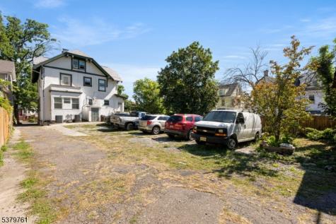 15 Vernon Place East Orange NJ 07017