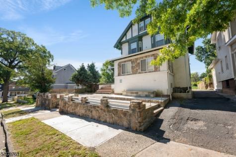 15 Vernon Place East Orange NJ 07017