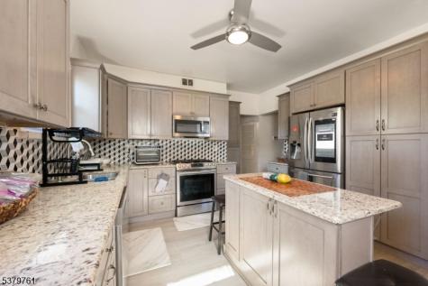 15 Vernon Place East Orange NJ 07017