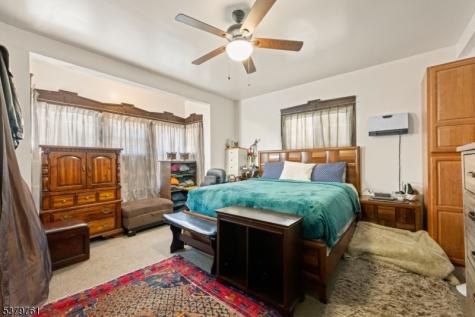 15 Vernon Place East Orange NJ 07017