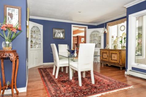 45 Lakeshore Drive Oakland NJ 07436