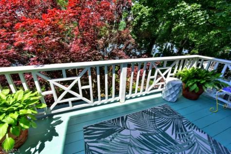 45 Lakeshore Drive Oakland NJ 07436