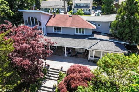 45 Lakeshore Drive Oakland NJ 07436