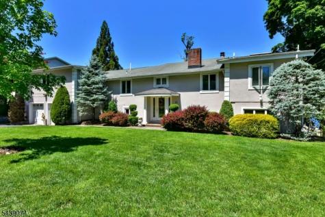 45 Lakeshore Drive Oakland NJ 07436