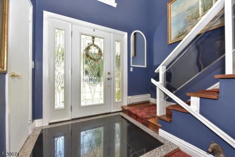 45 Lakeshore Drive Oakland NJ 07436