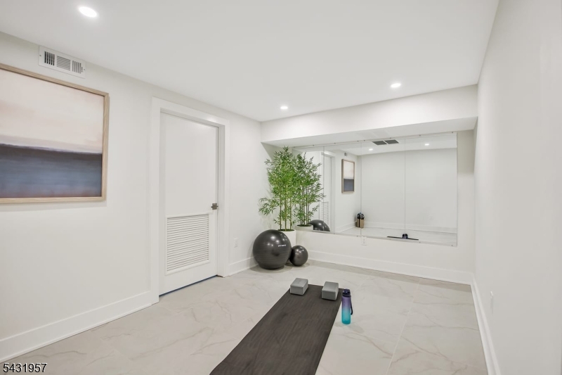 555 Mountain Avenue Westfield NJ 07090