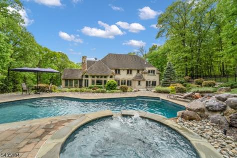 127 Waughaw Road Montville NJ 07082