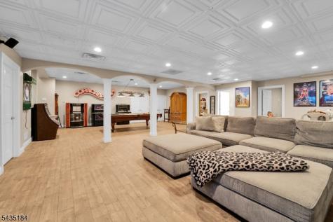 127 Waughaw Road Montville NJ 07082