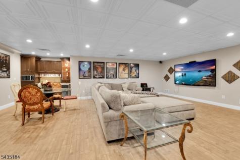 127 Waughaw Road Montville NJ 07082