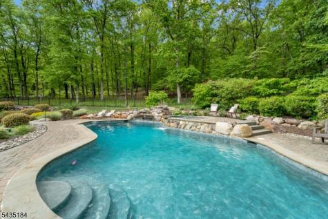 127 Waughaw Road Montville NJ 07082
