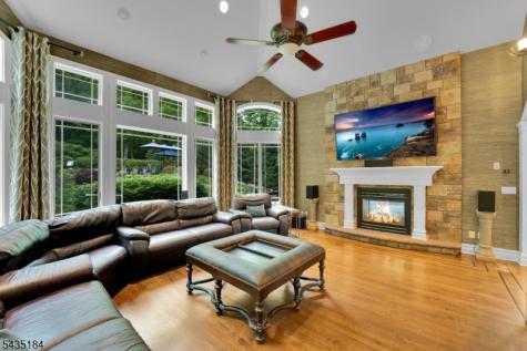 127 Waughaw Road Montville NJ 07082