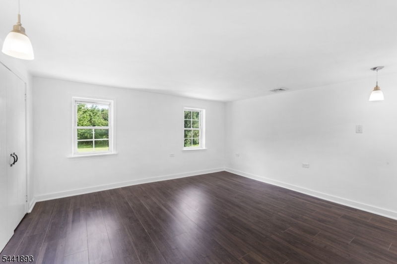 401 Bloomsbury Road Franklin NJ 08804