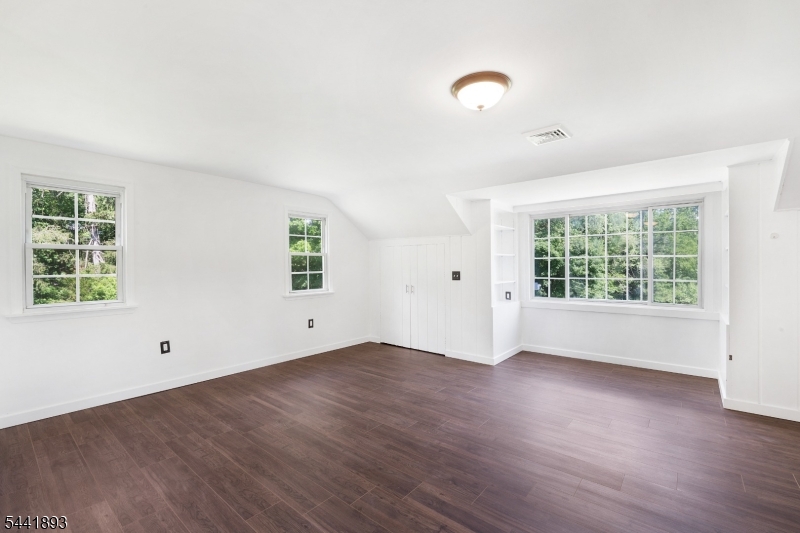401 Bloomsbury Road Franklin NJ 08804