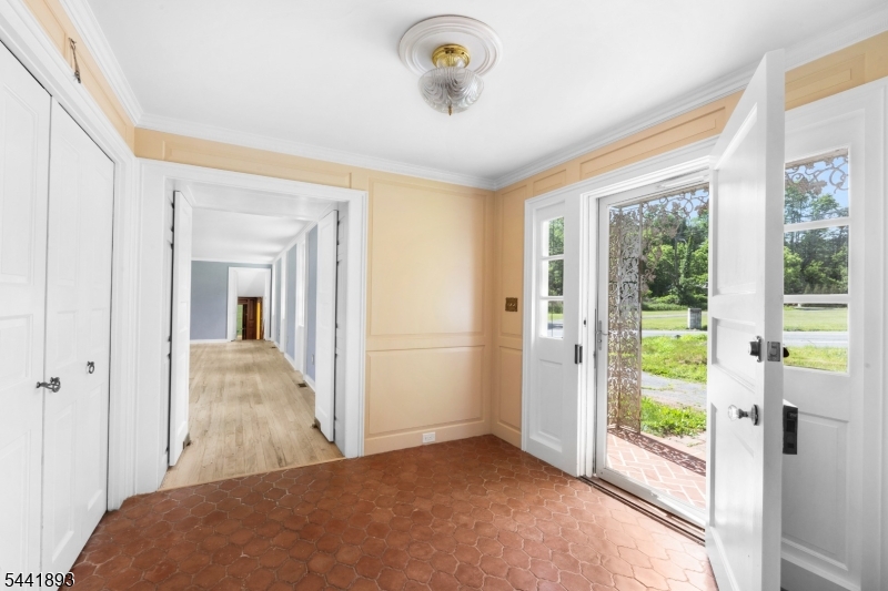 401 Bloomsbury Road Franklin NJ 08804