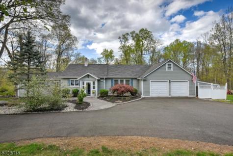 9 Zion Road East Amwell NJ 08525