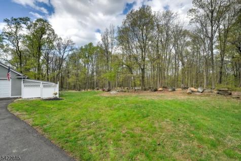 9 Zion Road East Amwell NJ 08525