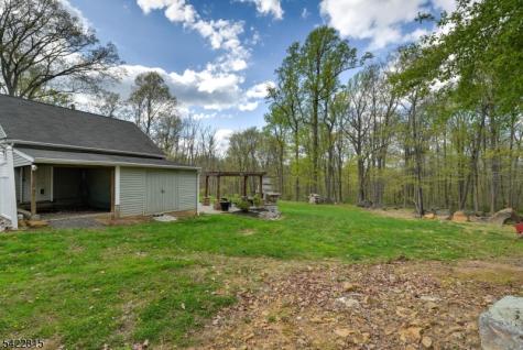 9 Zion Road East Amwell NJ 08525