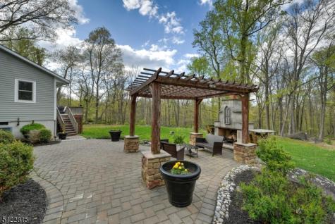 9 Zion Road East Amwell NJ 08525