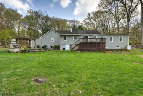 9 Zion Road East Amwell NJ 08525