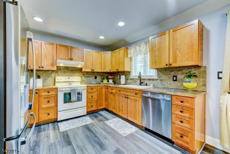 9 Zion Road East Amwell NJ 08525