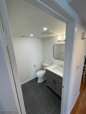 73 Linda Lane Edison NJ 08820
