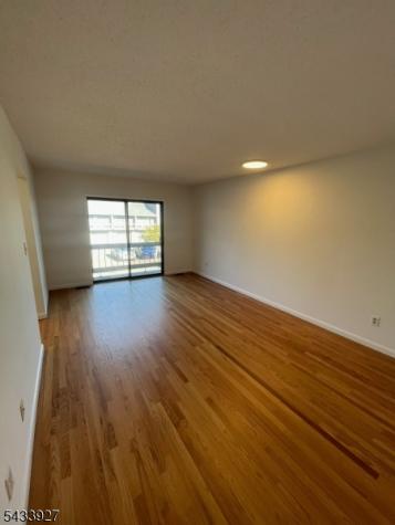 73 Linda Lane Edison NJ 08820