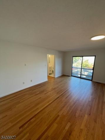 73 Linda Lane Edison NJ 08820