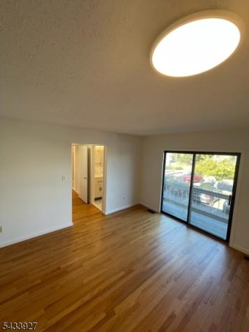 73 Linda Lane Edison NJ 08820