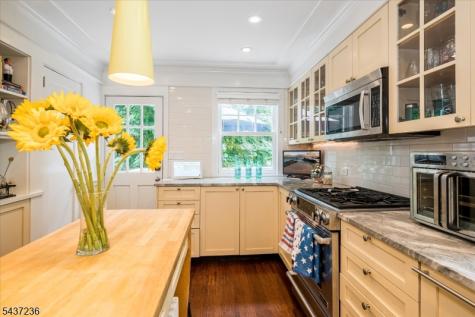 2 Harvard Street Montclair NJ 07042