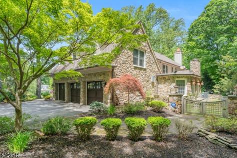 3 Rolling Ridge Drive Rockaway NJ 07866