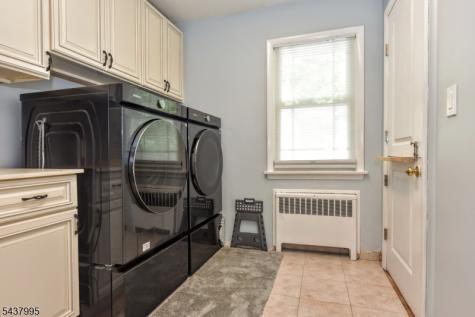 43 Overlook Court Ramsey NJ 07446