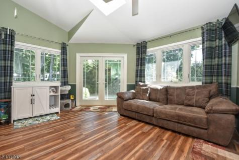 43 Overlook Court Ramsey NJ 07446